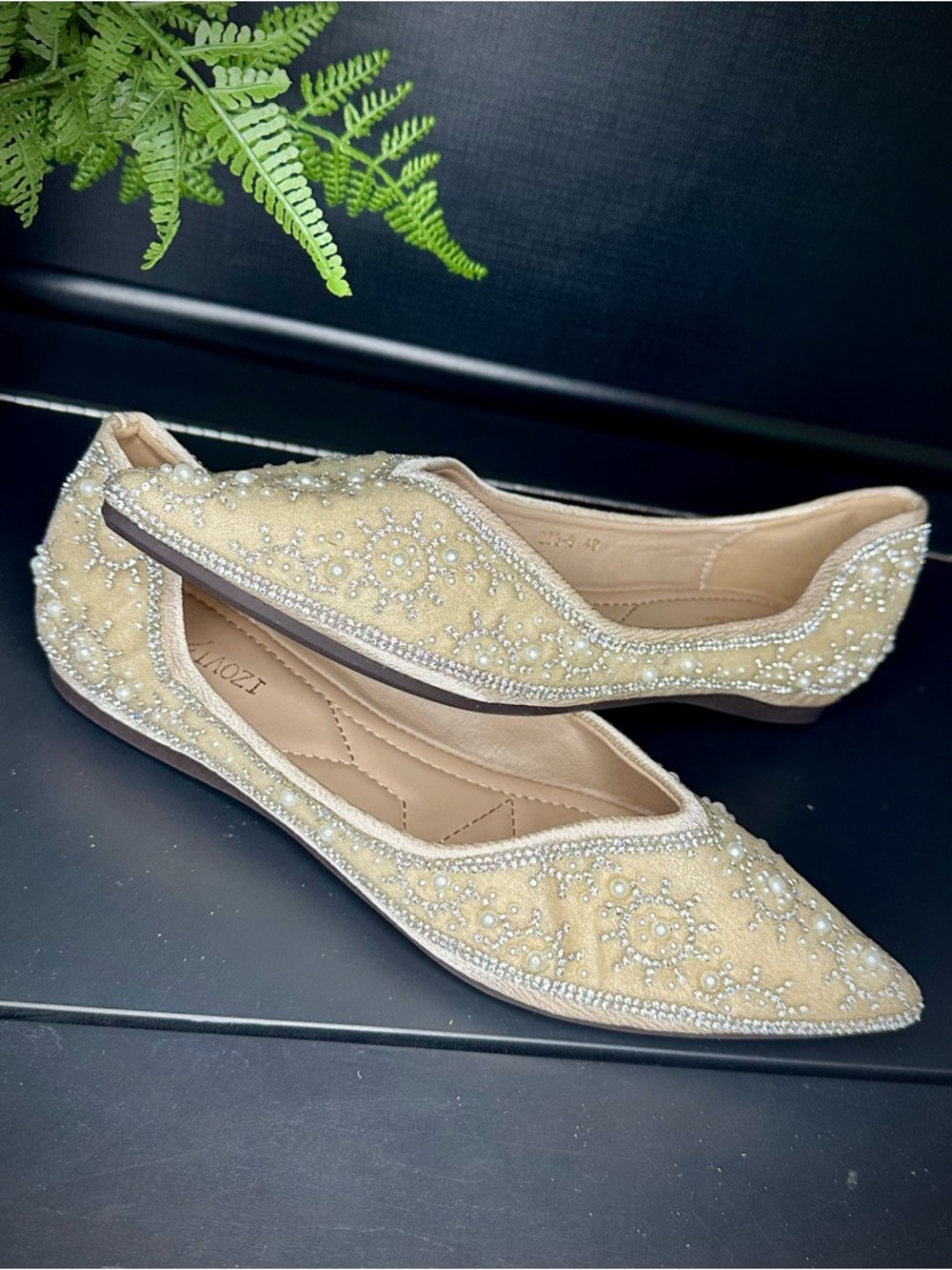 Women Shiny Rhinestone/ Pearl Beaded Ballet  Pointed Toe Wedding Flats Size 8